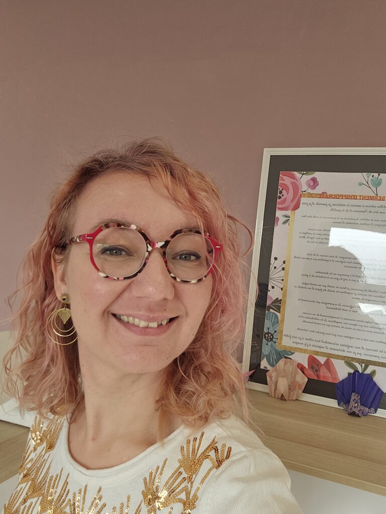 La Docteure SANIEZ Déborah médecin généraliste hypnothérapeute et micronutritionniste à Valenciennes